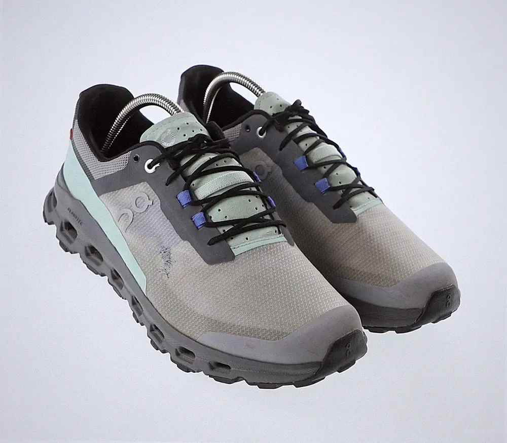 On Cloudvista Herren Sneaker Alloy/Black EU 43 Trailrunningschuhe Laufschuhe