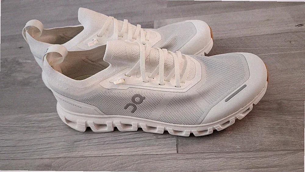 On Laufschuhe Sneaker Low Top atmungsaktiv weiß EU 44,5