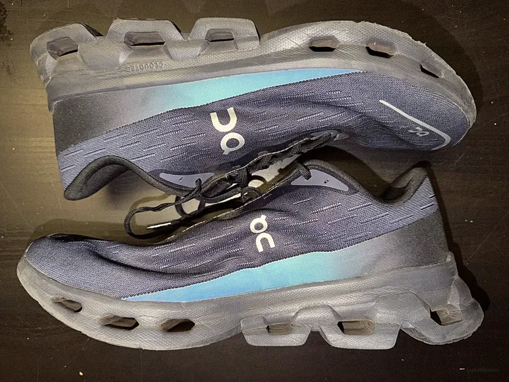 On Running Cloudrunner Laufschuhe Größe: EU 46 / US 11.5