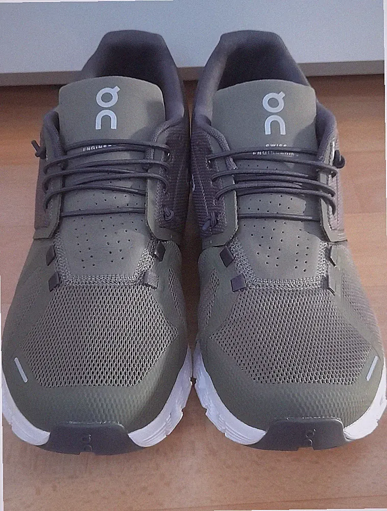 Grün Laufschuh