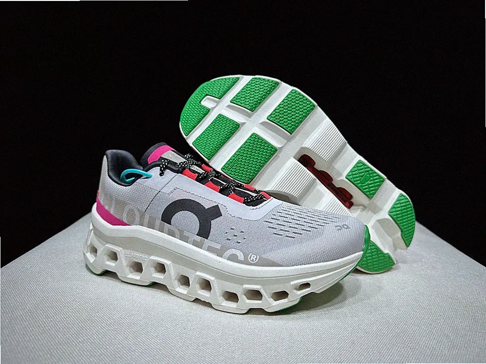Onrun Cloudmonster Atmungsaktive Laufschuhe, Grau-Braun