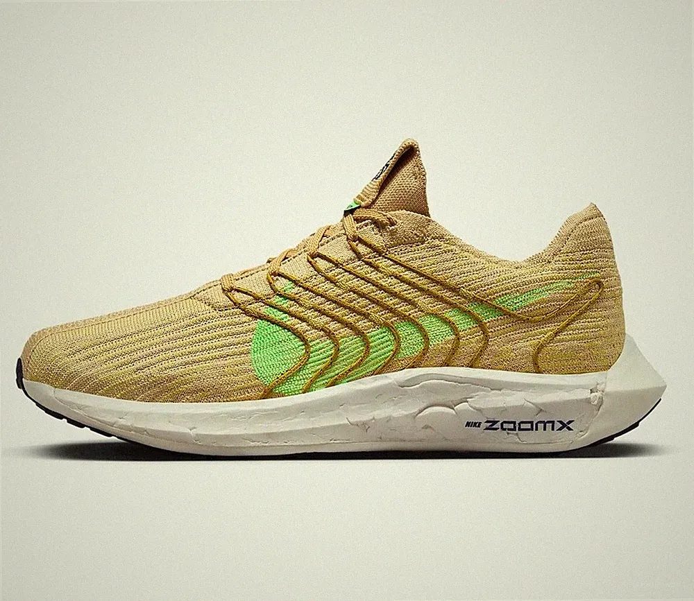 Original Nike Pegasus Turbo Laufschuhe® ( Herren UK 8 EUR 42,5 ) Sesam / Gold