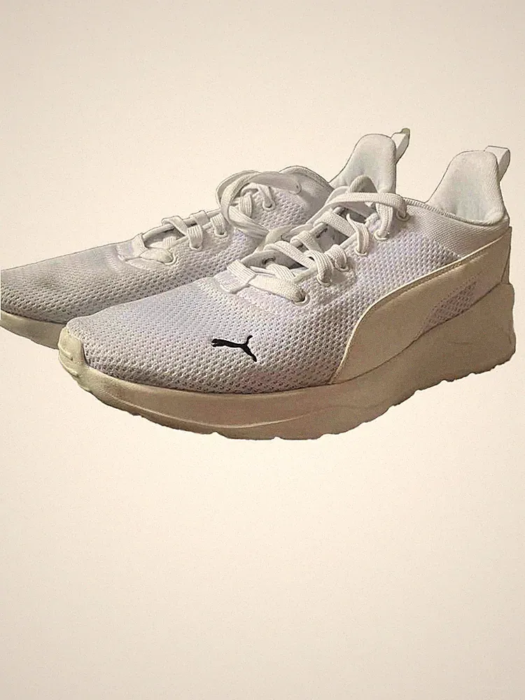 Puma Anzarun Lite Sneaker Schuhe Laufschuhe Herren Sportschuhe Gr 43 weiß creme