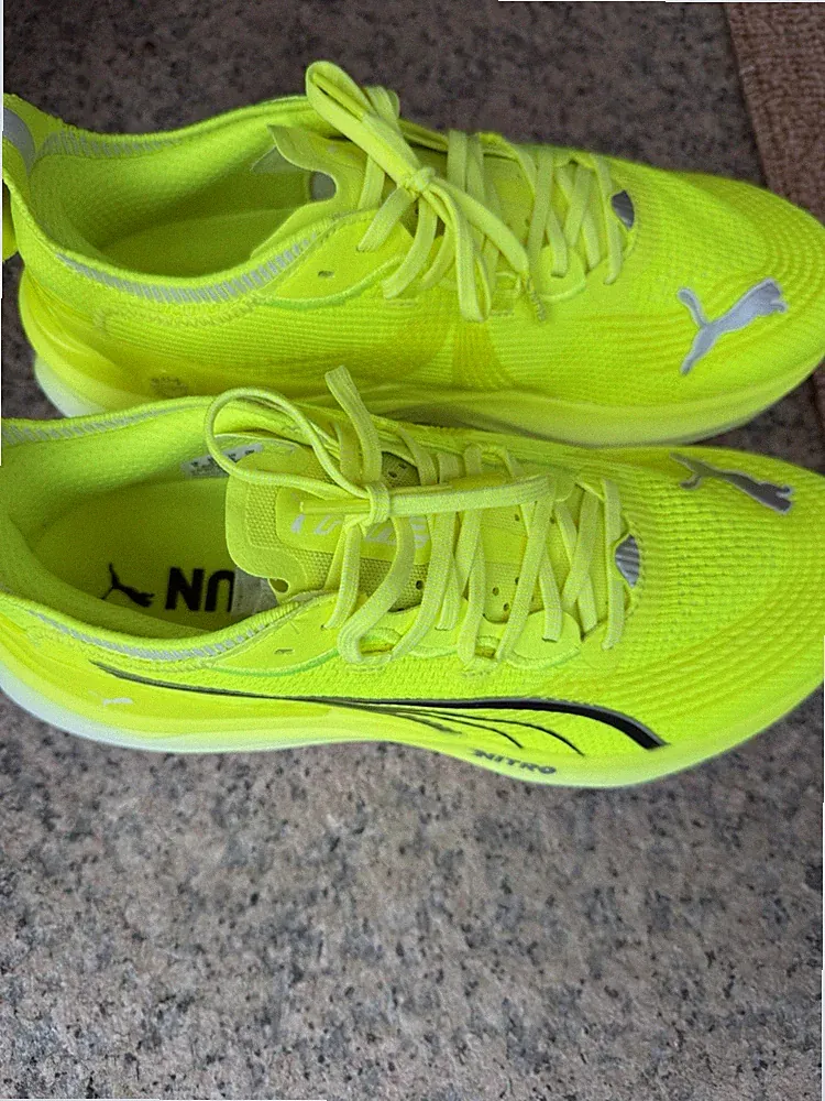 PUMA ForeverRun NITRO 2 Gr. 42 – Neu ohne Karton – Stabilitätsschuh – Neon Gelb