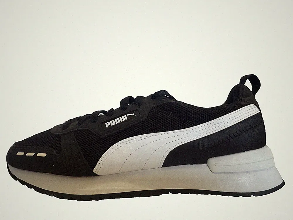 PUMA R78 Sneaker Herren Laufschuhe Schwarz Weiß UK 8 US 9 EU 42