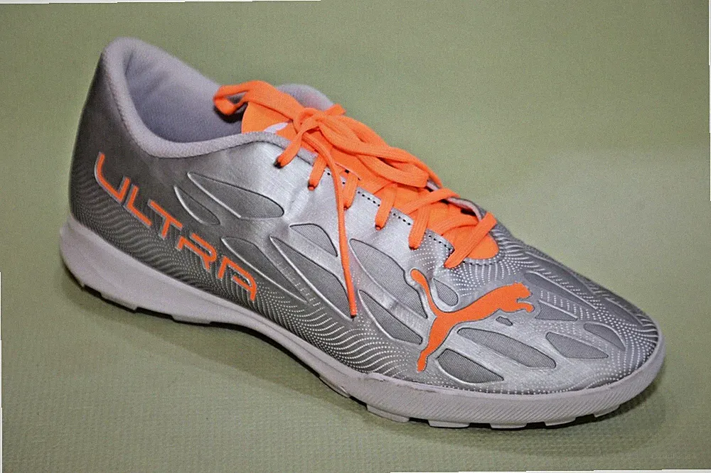 PUMA Ultra Herren Freizeitschuhe, Laufschuhe, Sneakers Grau,Gr.44. Nagelneu.