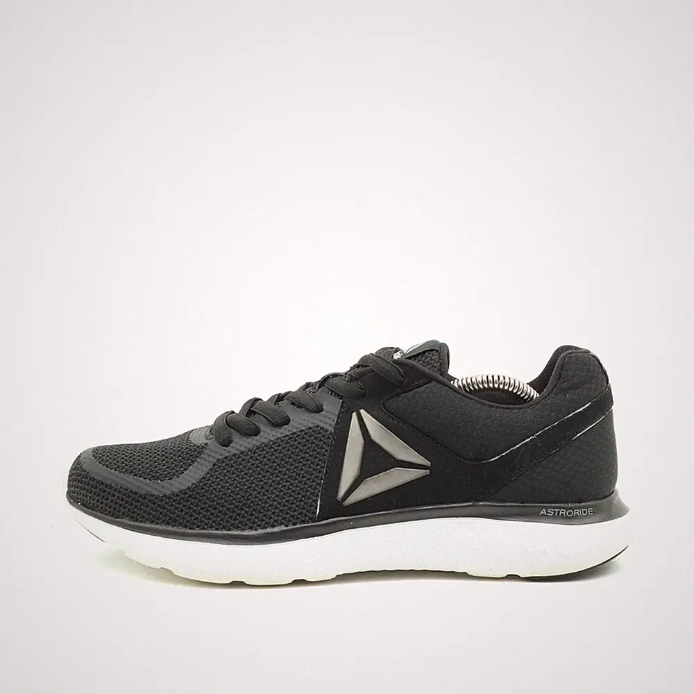 Reebok Herren AstroRide Sneaker EU 42 Schwarz BD4673 Mesh Niedrig Running