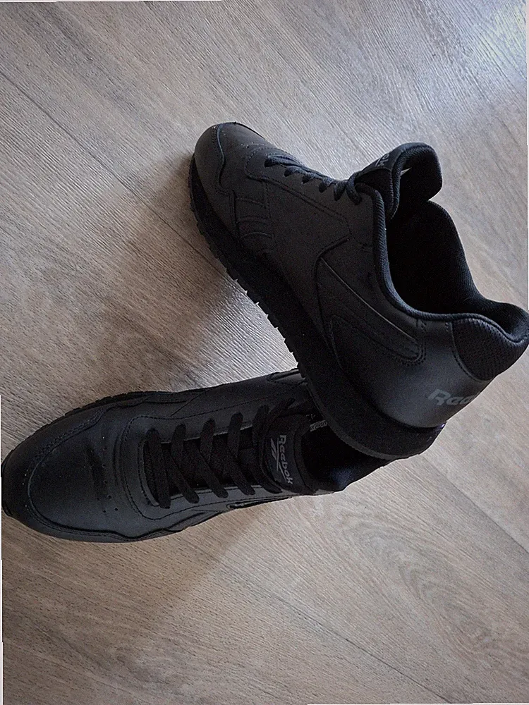 Reebok Herren Sneaker Sportschuh Schwarz Low Top Schnürung EU 44 US 10,5 UK 9,5