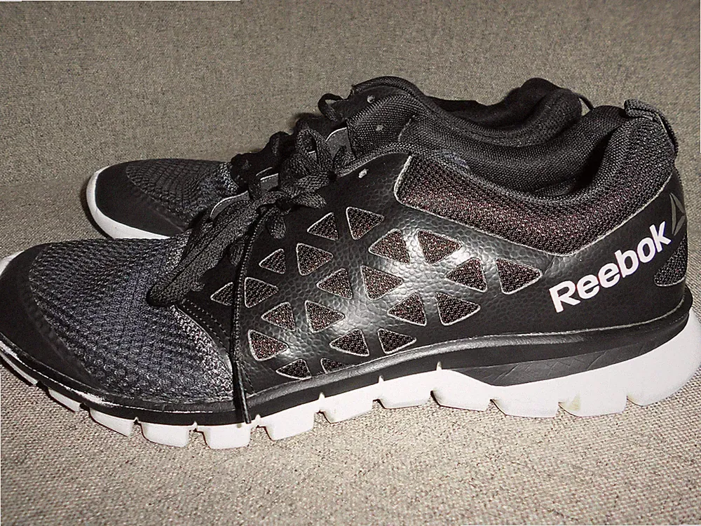 Reebok Herren Sublite Xt Cushion 2.0 Mt Laufschuhe Gr. 42 - schwarz TOP