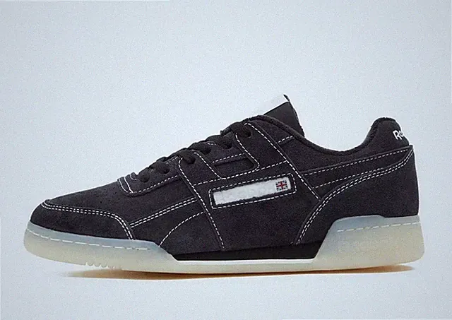 Reebok Workout Plus Schuhe in Schwarz