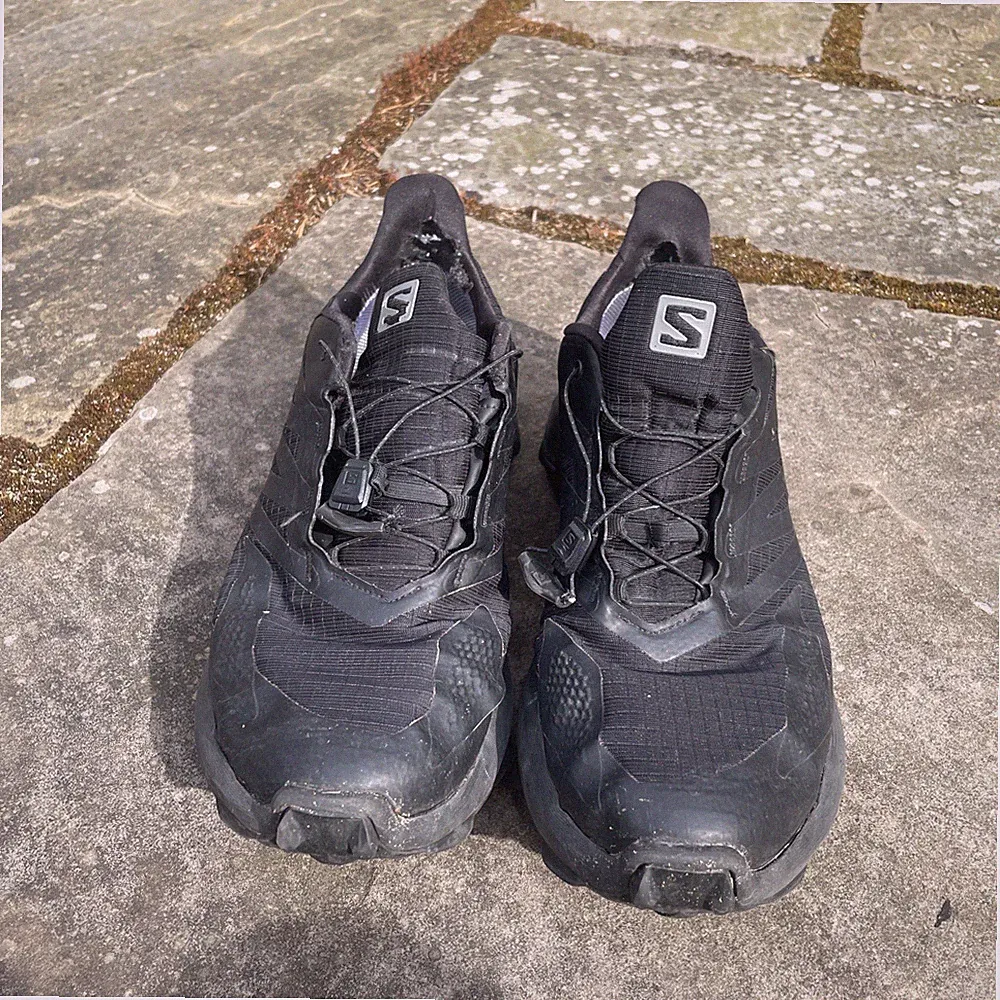 Salomon Supercross 4 Gore-Tex Herren Trail Laufschuhe schwarz Größe 9,5
