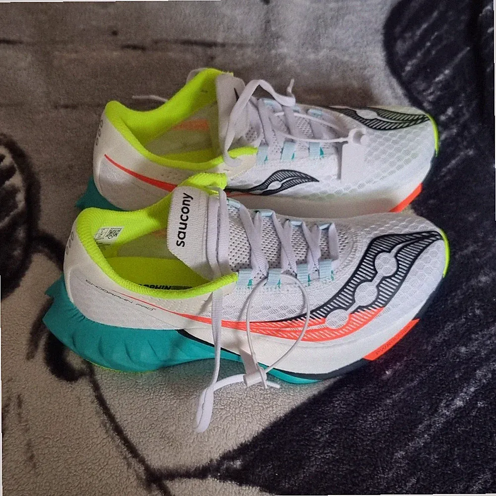 Saucony Endorphin Speedroll Herren Sportschuhe Mesh Weiß Gelb Türkis