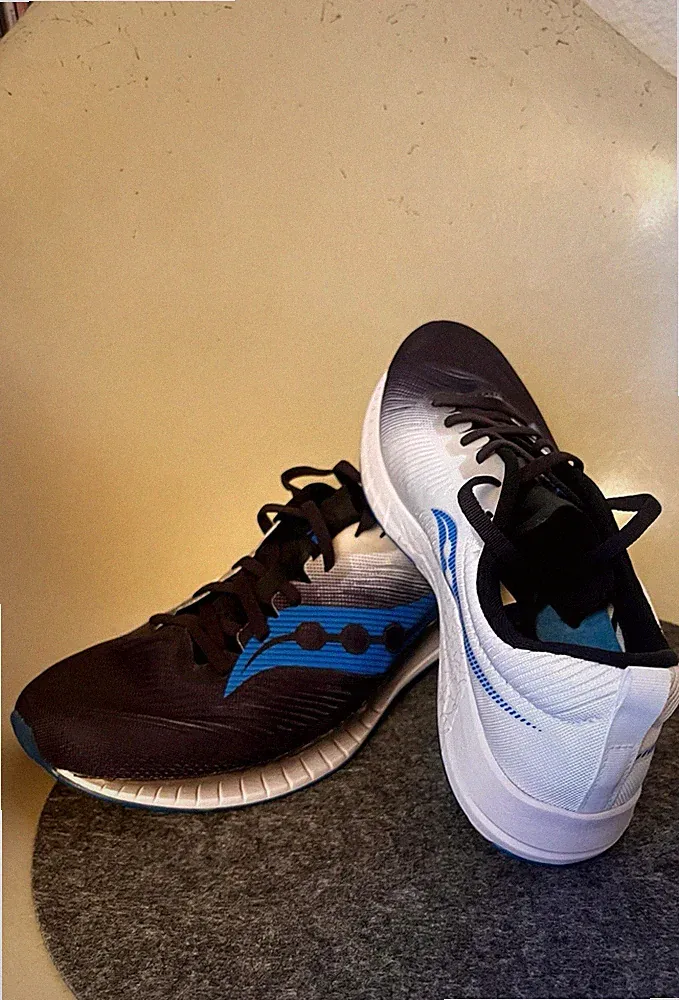 Saucony Fastwitch 9 Herrenlaufschuh, NEU