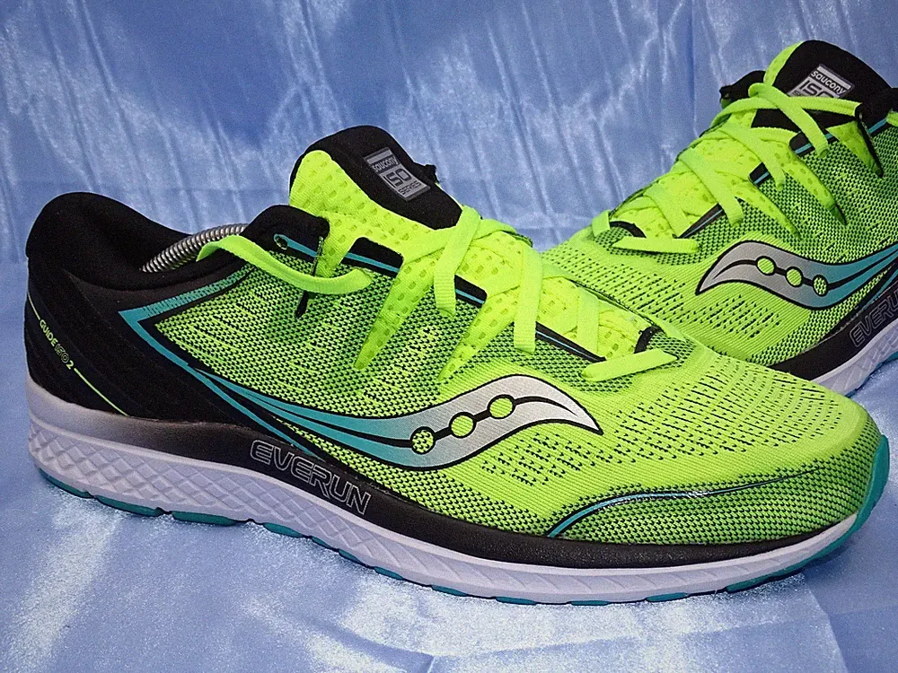 SAUCONY GUIDE ISO 2 LAUFSCHUHE GR 43 HERREN EVERUN SPORTSCHUHE NEON SCHUHE