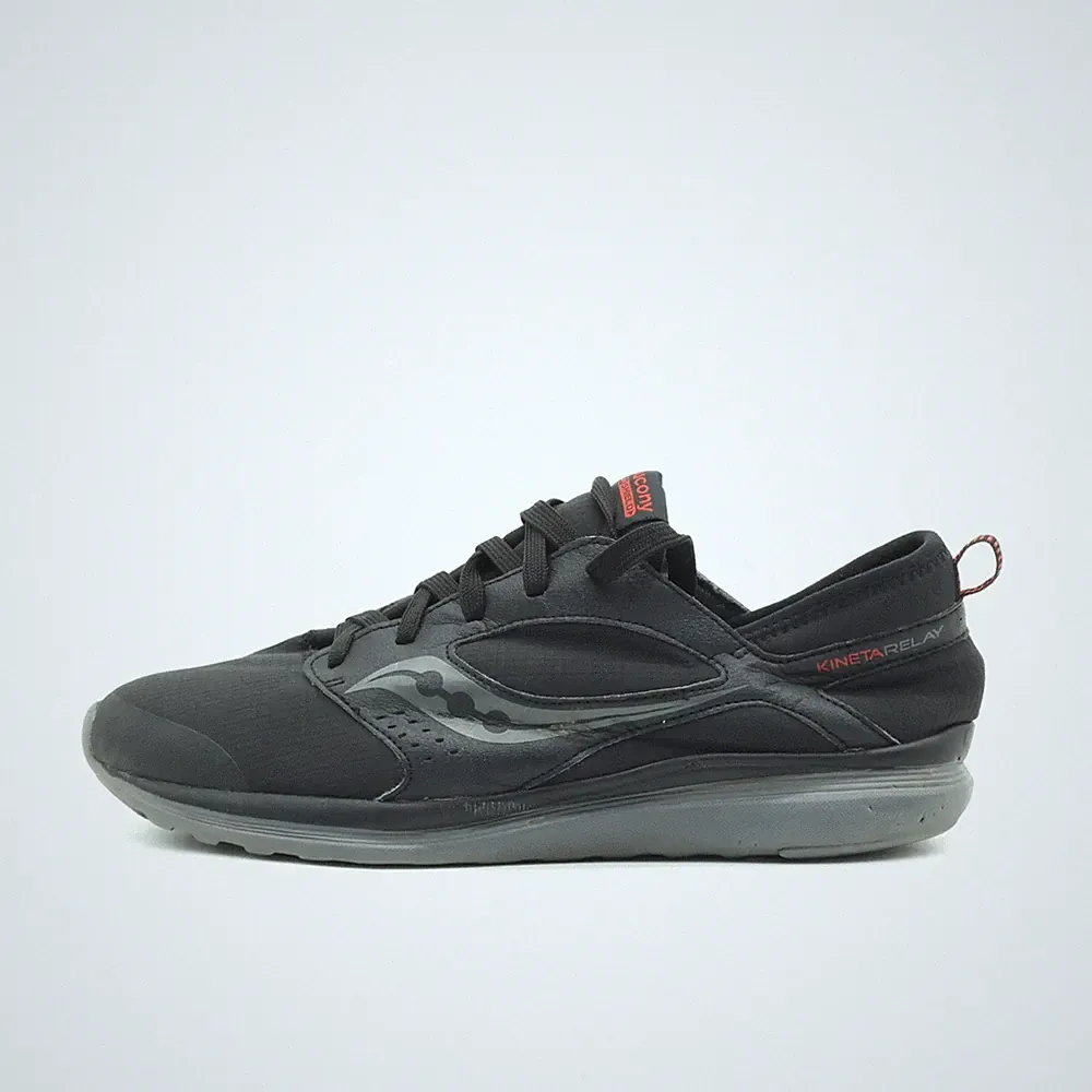 Saucony Herren Kineta Relay Sneaker Schwarz Obermaterial Laufschuh EU 46.5