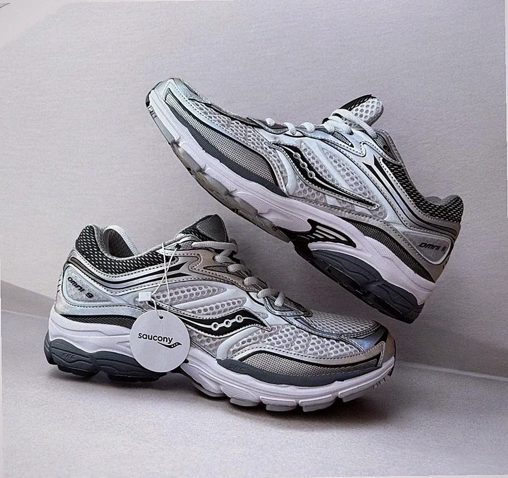 Saucony Omni 9 Herren Laufschuhe Sneaker Mesh atmungsaktiv Low Top silber