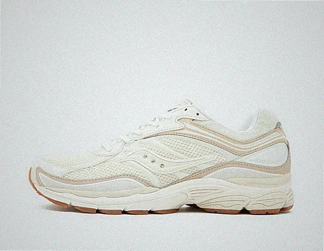 Saucony ProGrid Omni 9 Armor Herrenschuhe in Weiß