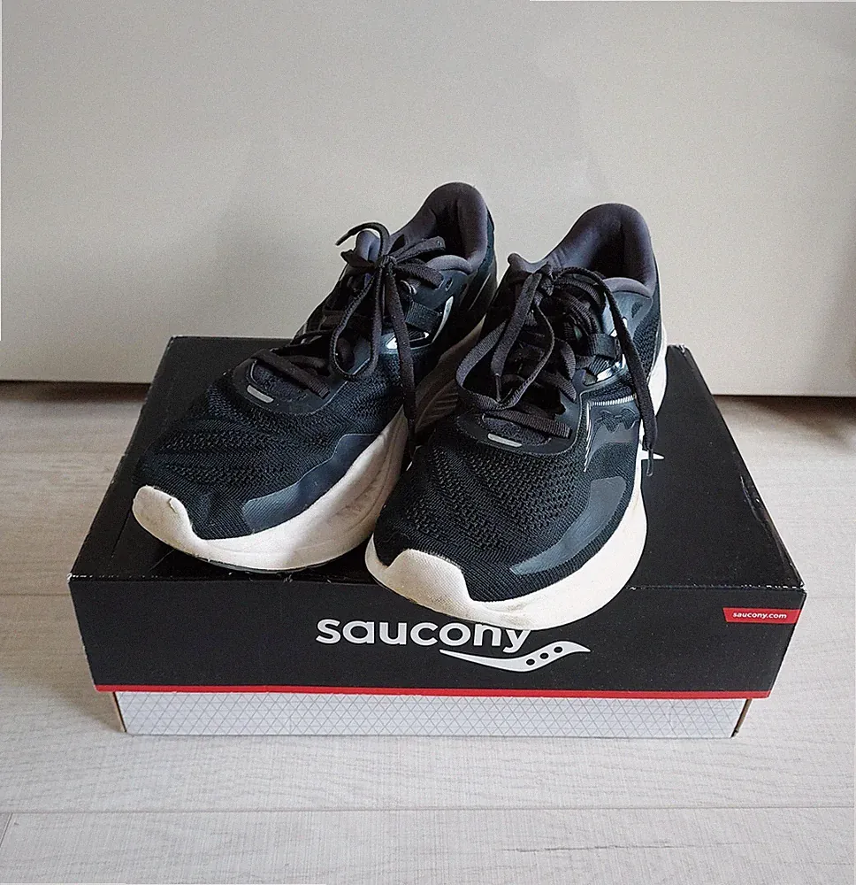 Saucony PWR Run Laufschuhe, Sneaker - Gr. 40,5