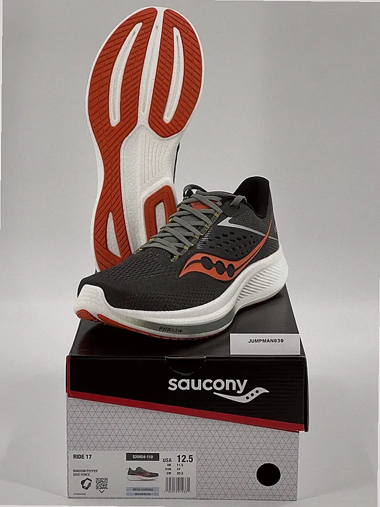Saucony Ride 17 Shadow Laufschuhe US 12,5 / EUR 47 Neu & OVP Mesh
