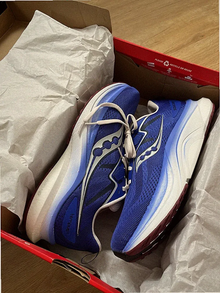 Saucony Tempus 2 Royal/Silber Gr. 45 EU – Neu & OVP – Stabilitätsschuh