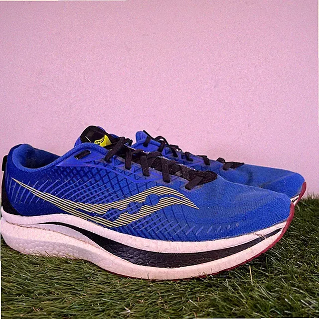 Saucony Turnschuhe Größe 13 Herren blau Raz Acid Endorphin Speed 2 Laufschuhe