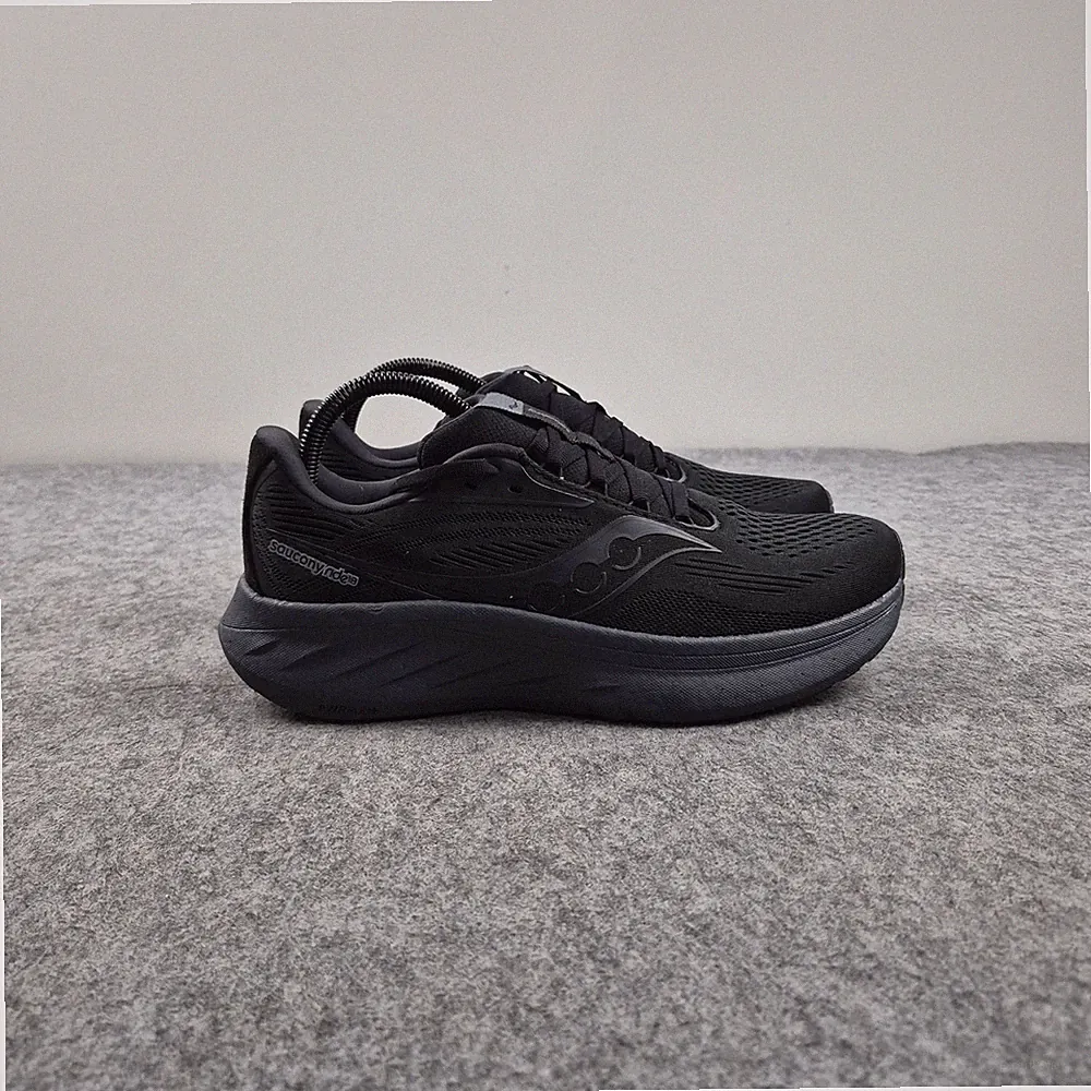 Saucony Turnschuhe Herren UK 6,5 schwarz Ride 16 Laufschuhe gepolstert S21000-102