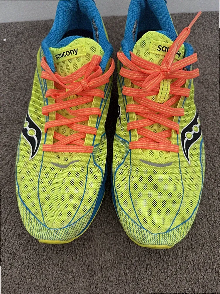 Saucony Typ A6 Laufschuhe Herren UK 8 grün leichte Racing Turnschuhe
