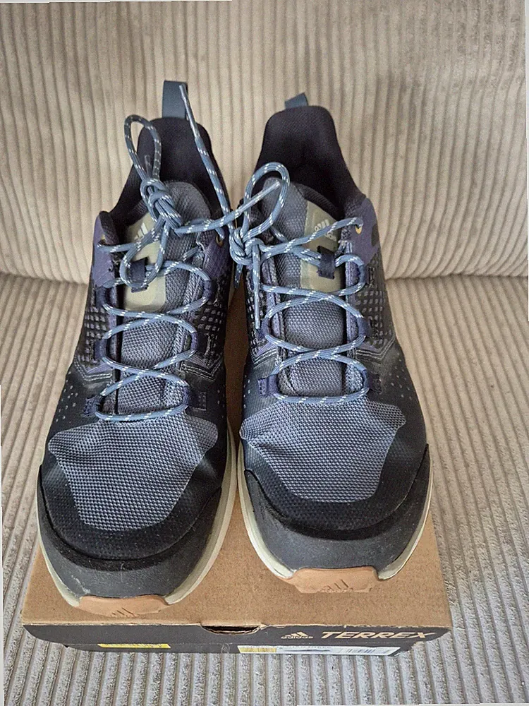Schuhe Lauf Herren Adidas Terrex Folgian 45 1/3 Us11 wandern hiking mit box