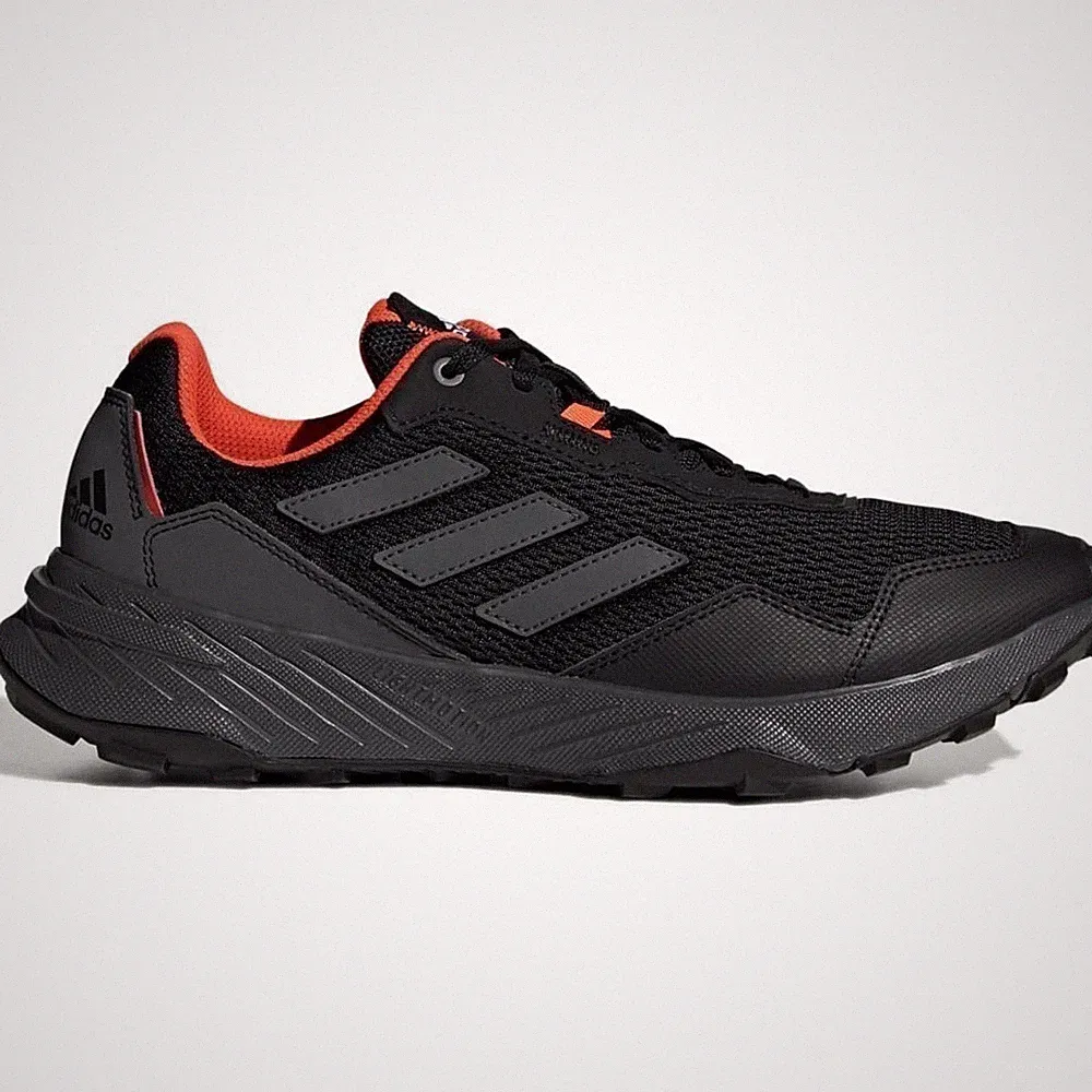 Schuhe Lauf Herren Adidas Tracefinder Q47236 Schwarz