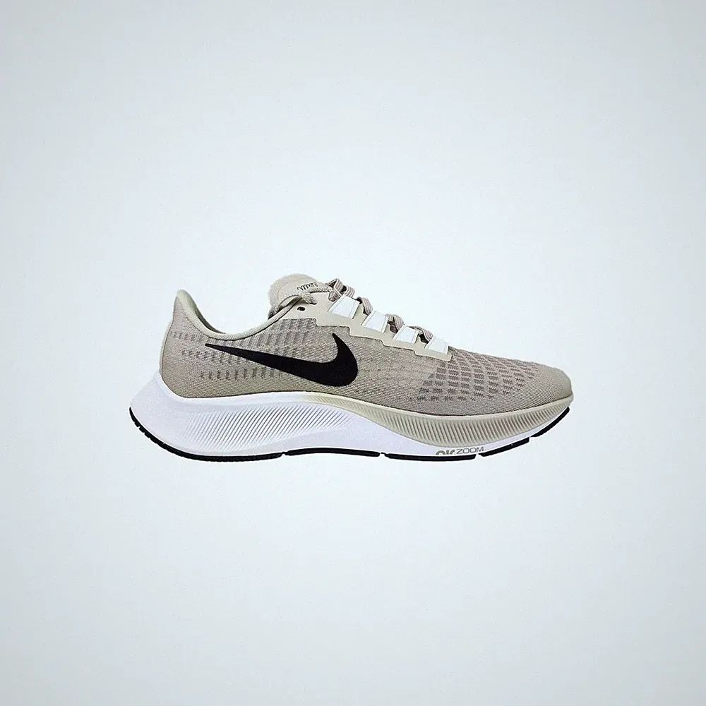 Schuhe Lauf Herren Nike Air Zoom Pegasus 37 BQ9646200 Schwarz-Weiß