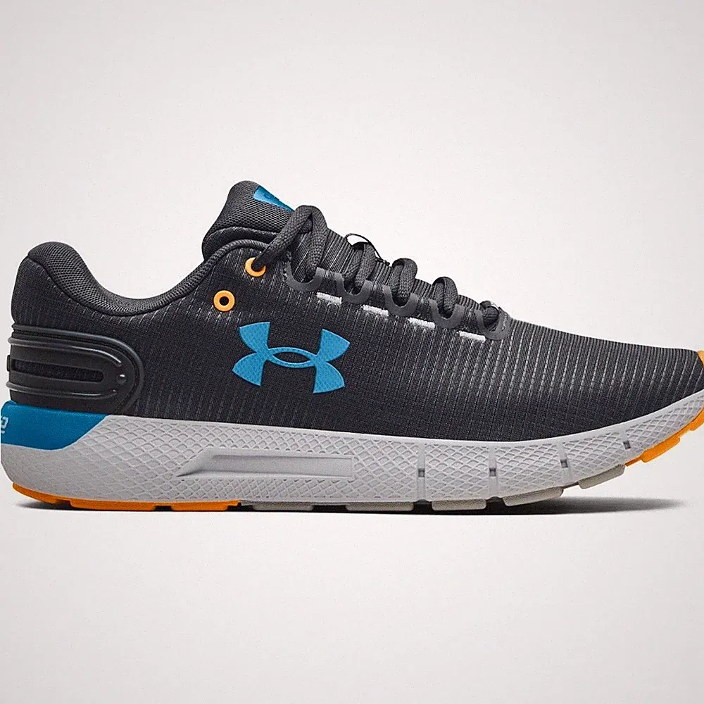 Schuhe Lauf Herren Under Armour Charged Rogue 25 Storm 3025250101 Schwarz