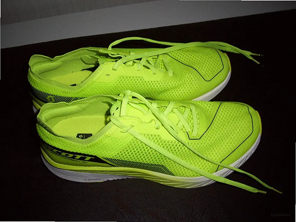 SCOTT Speed Carbon 2C Herren Laufschuhe Größe 42,5