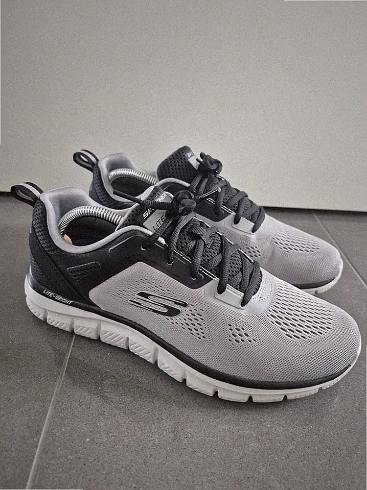 Skechers Laufschuhe - Grau - Größe 42 Wie Neu