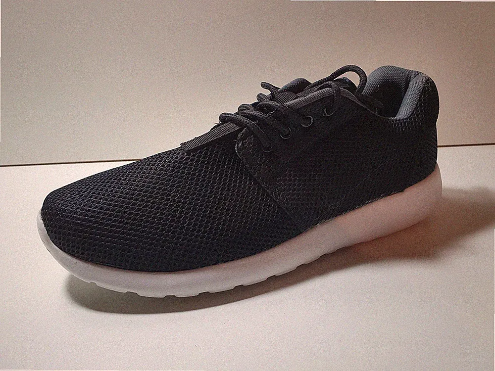 Sneaker Leichtlaufschuh Turnschuh (44) Neu