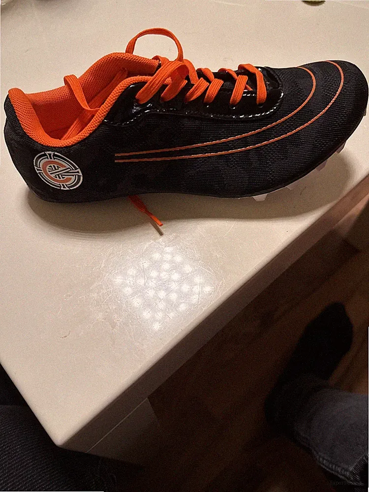 Leder Leichtathletikschuh