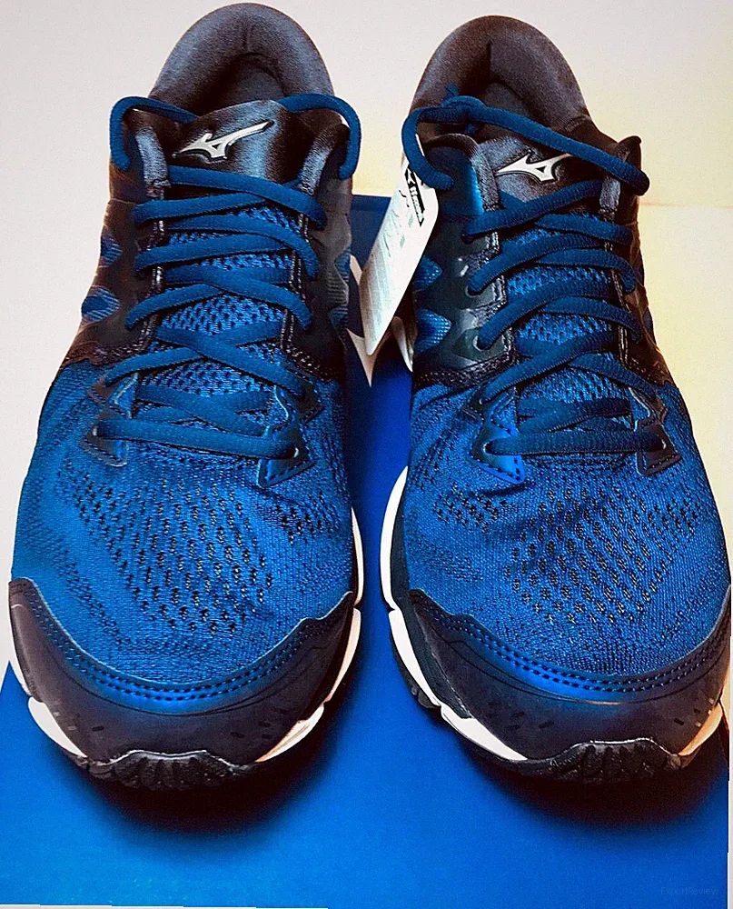 Sportschuhe Herrenlaufschuhe "MIZUNO WAVE HORIZON 3" Gr.: 42/ UK 8 / US 9