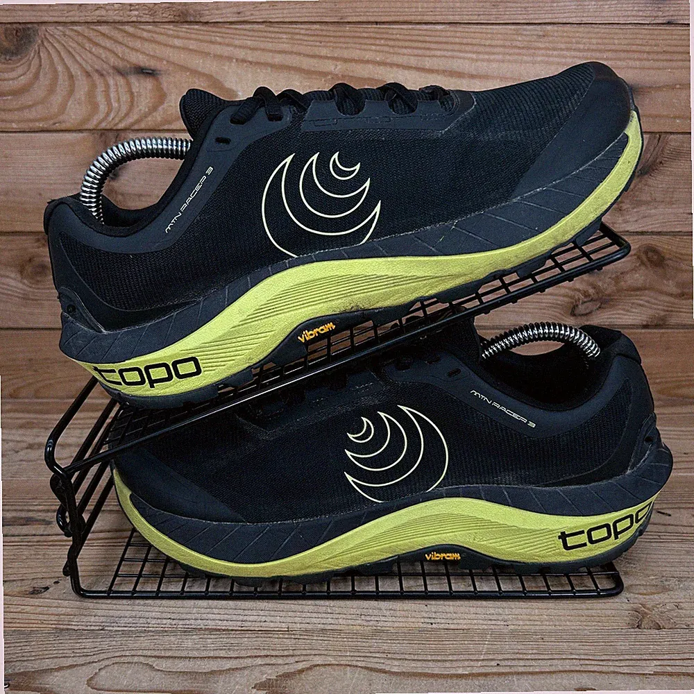 Topo Sportschuhe Herren UK 7 Mountain Racer 3 schwarz limette Trailrunningschuhe