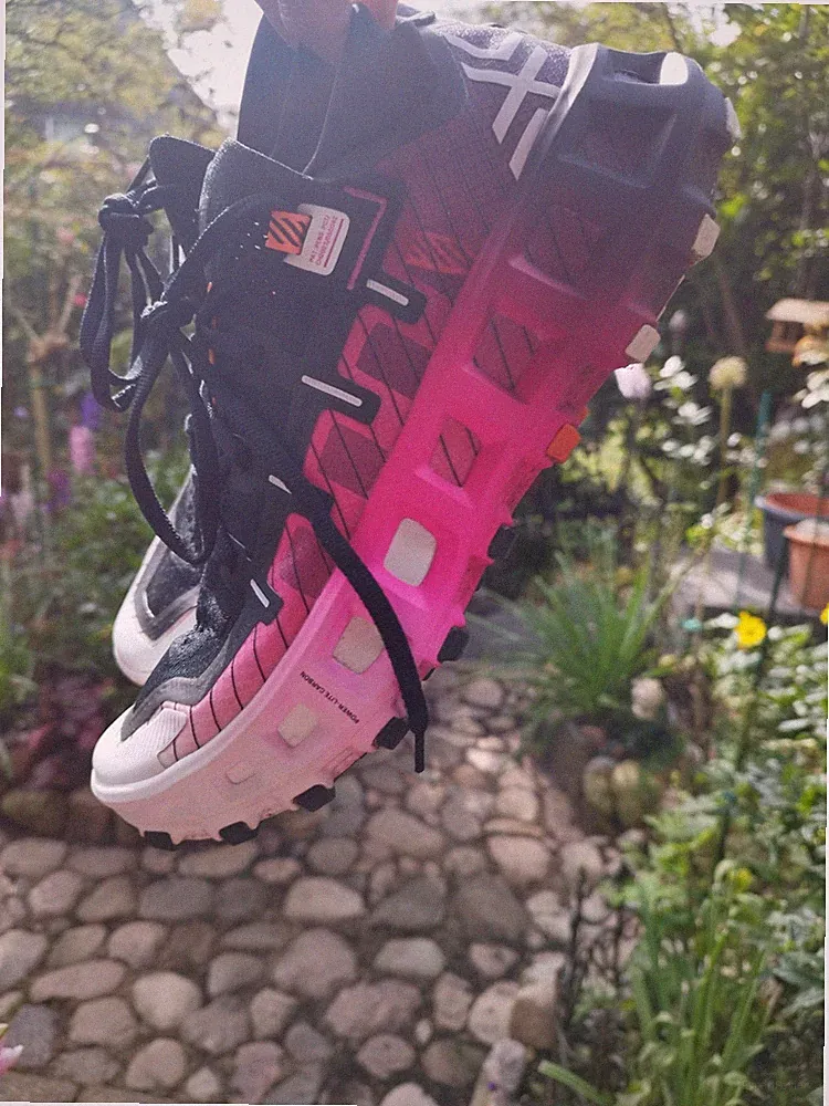 Trailrunning Carbonlaufschuhe, Xbionic Terraskin X 00/C EU 44, Schwarz, Gebr.
