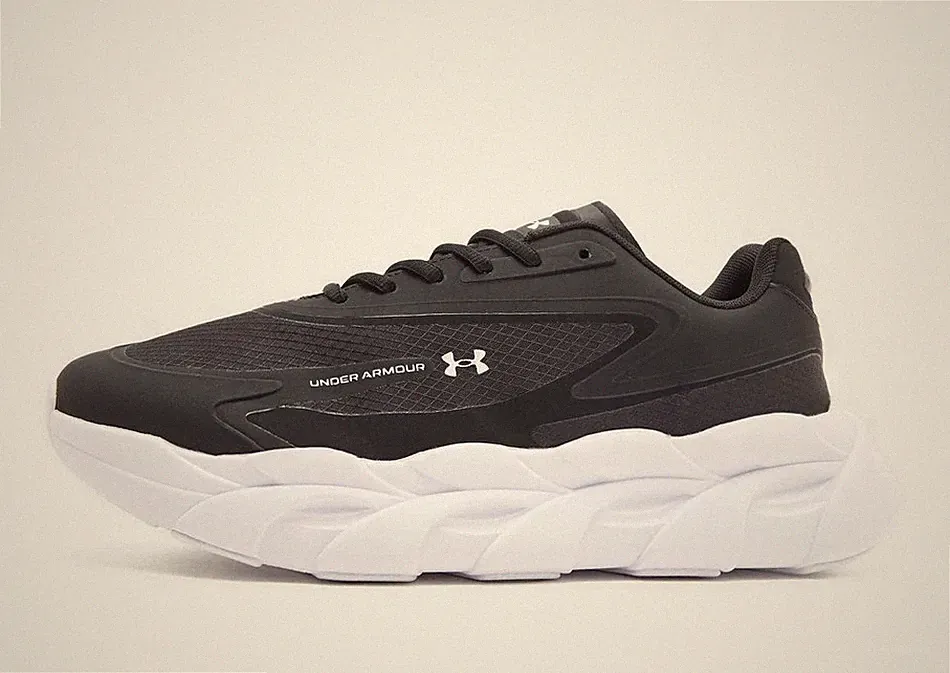 Under Armour Halo Runner SE Laufschuhe in Schwarz