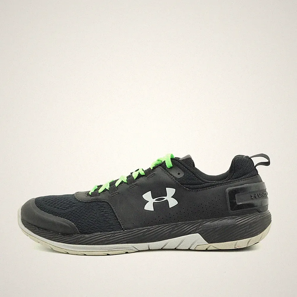 Under Armour Herren 3020789-009 Laufschuh Schwarz Running Sportschuh EU 47.5