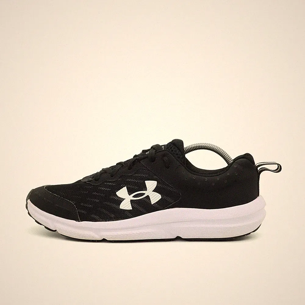 Under Armour Herren Charged Assert 9 Sportschuh Niedrig Laufschuh EU 40.5