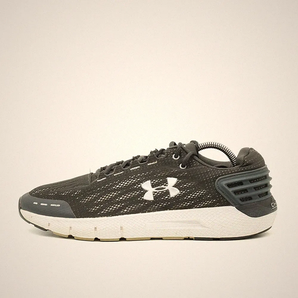 Under Armour Herren Charged Sneaker Schwarz Weiß Mesh ämpfend Laufschuhe EU 45.5