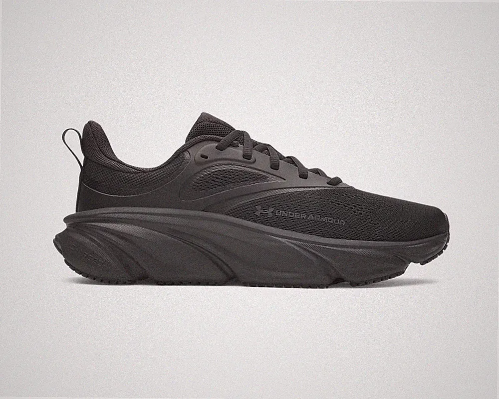 Under Armour Herren Laufschuhe UA Charged+ Rogue 6 schwarz