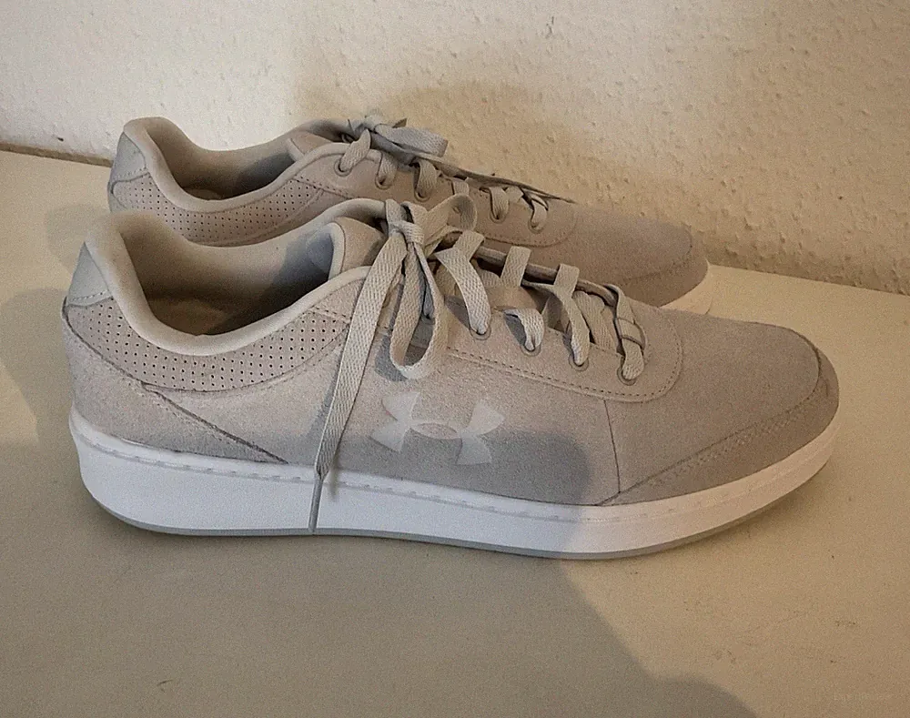 Under Armour Sneaker