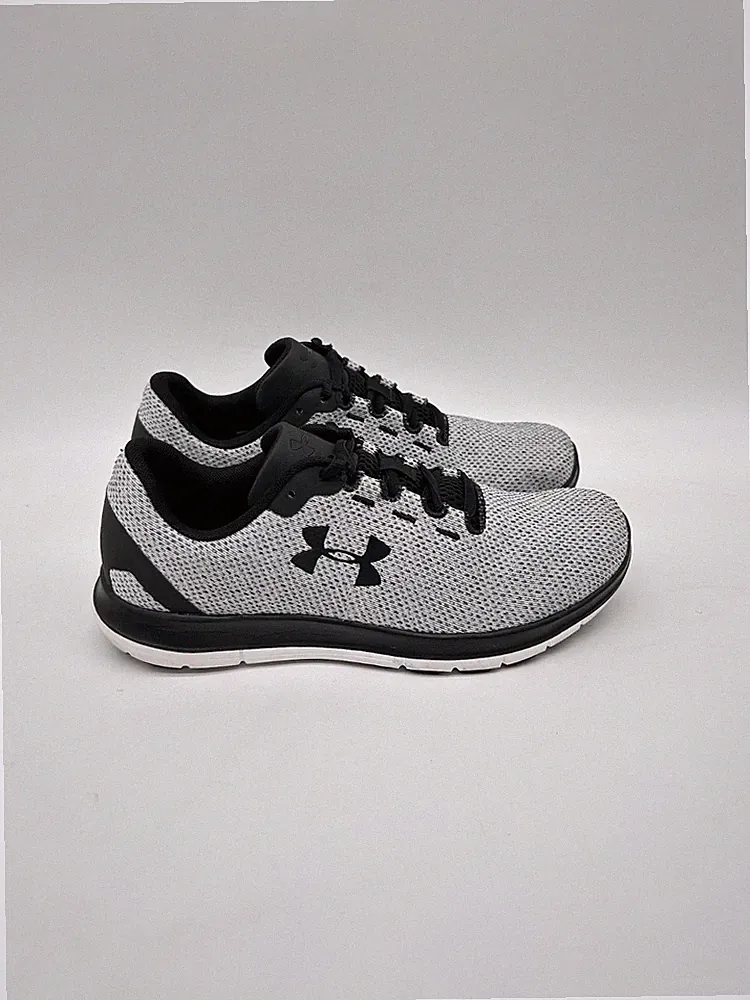 Under Armour Remix Herren Laufschuhe Grau EUR 40,5