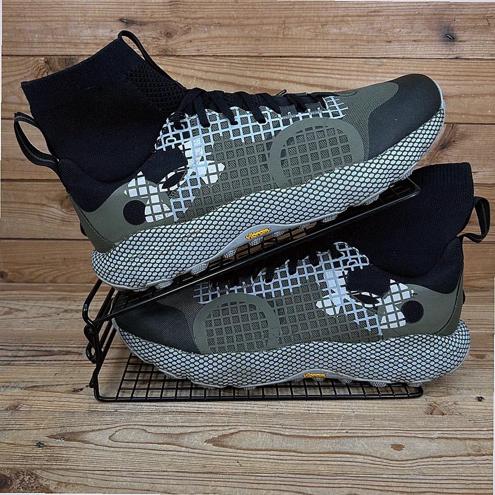 Under Armour Turnschuhe Herren Größe UK 9 HOVR Ridge Trek Trail grün Vibram Schuhe UA