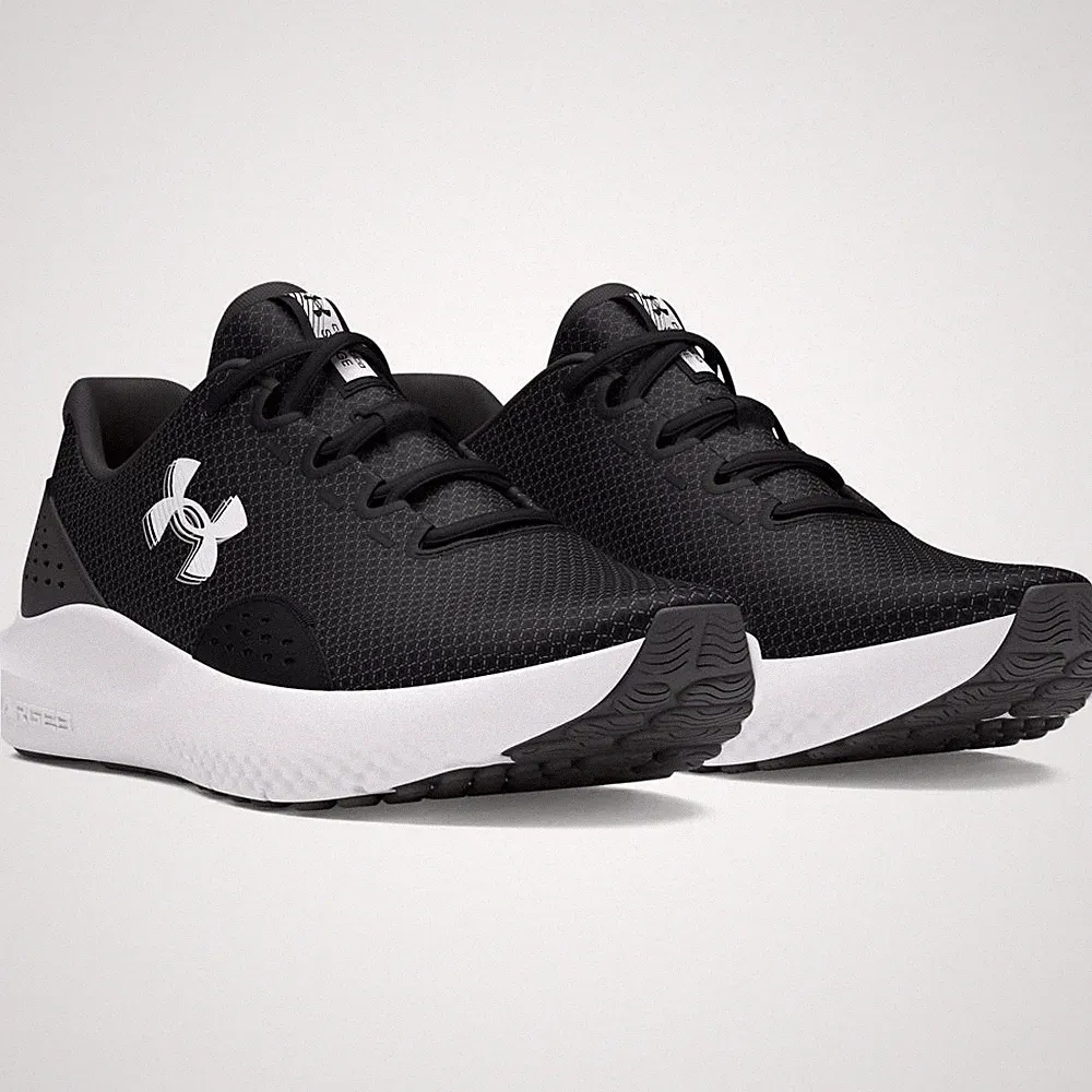 UNDER ARMOUR® UA Charged Surge 4 Laufschuh Gute Dämpfung , Gr. 46
