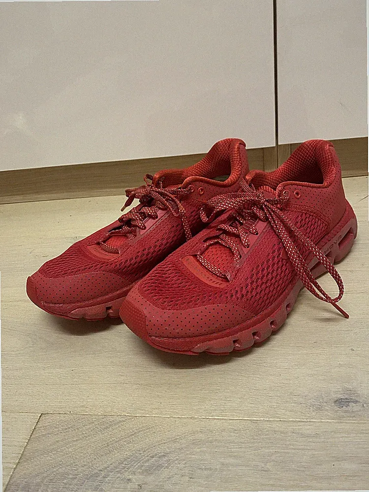 Under Armour UA M Hovr Infinite Reflect Laufschuhe Bluetooth Sportschuhe Sneaker