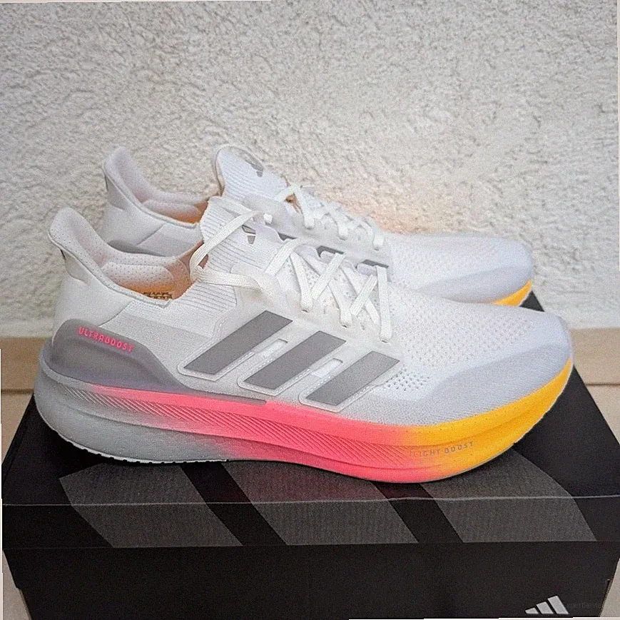 UVP180€ ADIDIDAS ULTRABOOST 5 EUR 48 OLYMPIA 2024 PARIS WEISS SILBER ROSA GELB