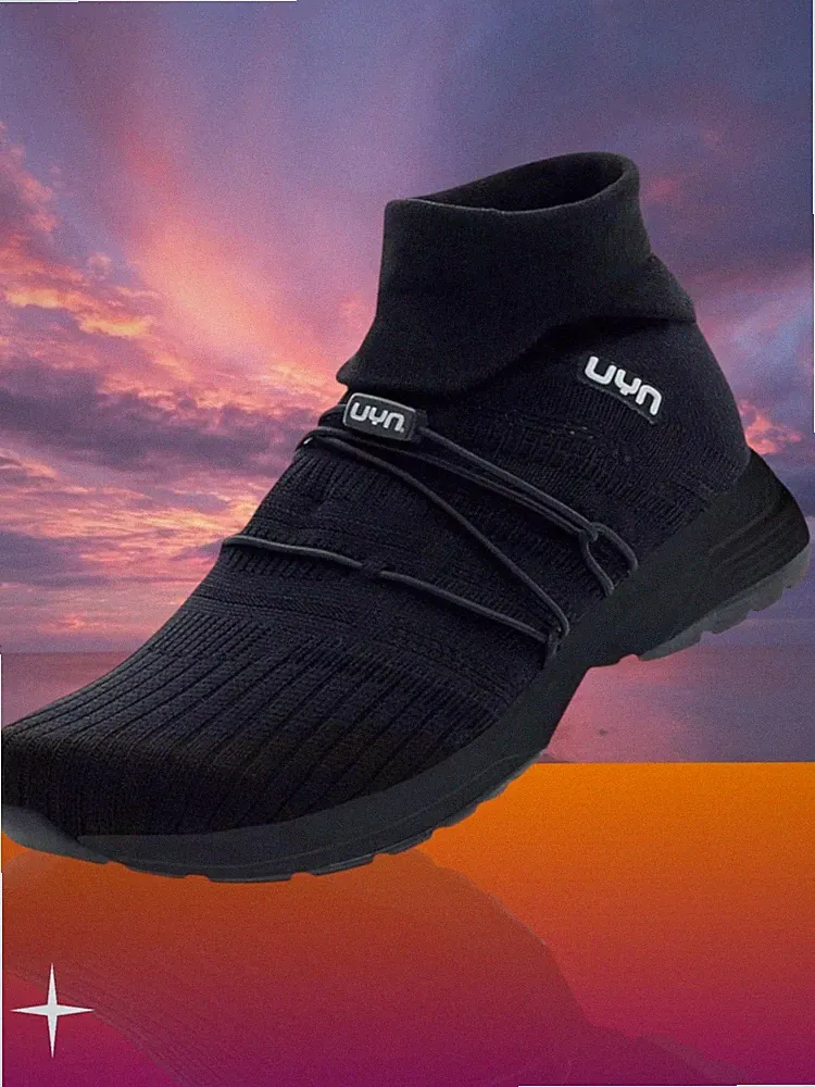 UYN FREE FLOW Gr 46 TUNE BLACK SNEAKER LAUFSCHUHE SPORTSCHUHE 30CM